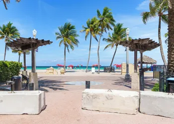 The Pearl Beachside Apartments on Hollywood Beach Broadwalk hotel thumbnail 5