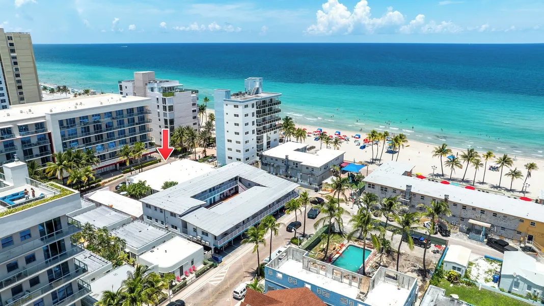 The Pearl Beachside Apartments on Hollywood Beach Broadwalk hotel detail image 6