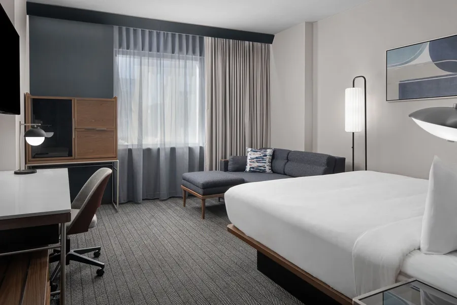 Courtyard By Marriott Calgary Downtown hotel detail image 6
