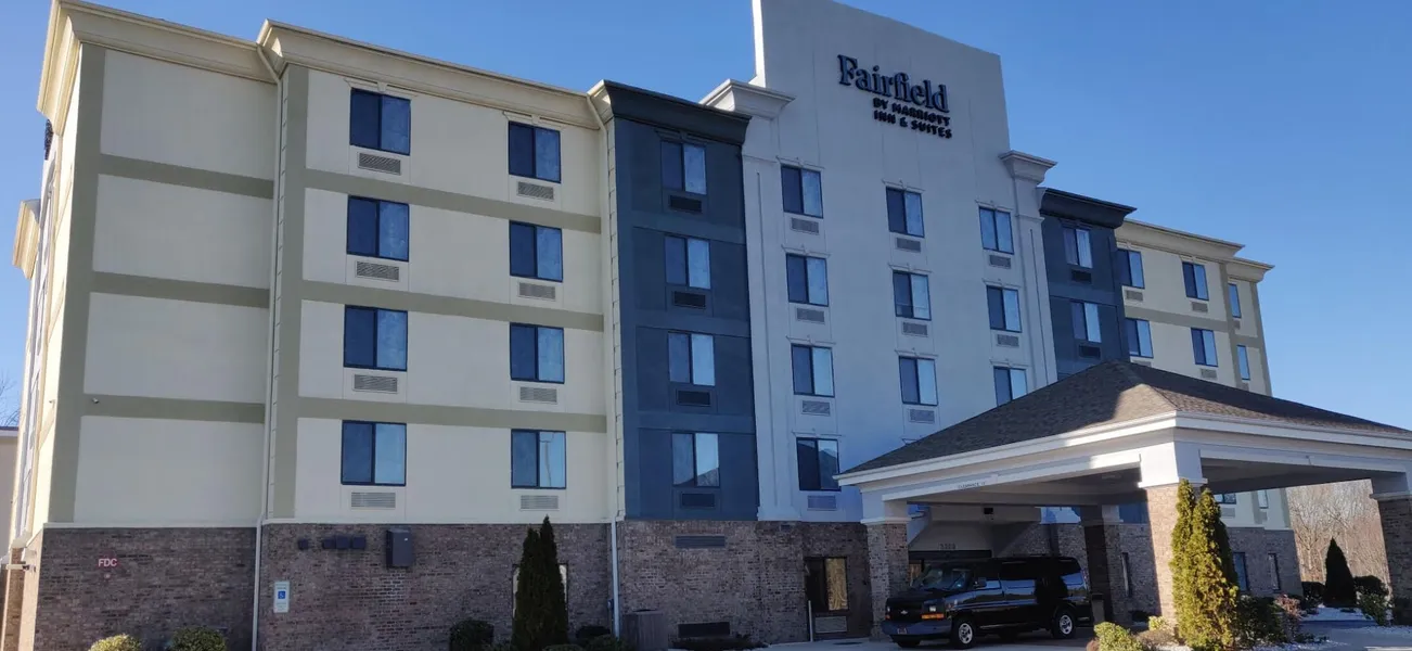 Fairfield Inn & Suites by Marriott Greensboro Coliseum Area hotel detail image 2