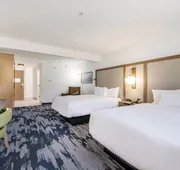 Fairfield Inn & Suites by Marriott Greensboro Coliseum Area hotel detail image 7