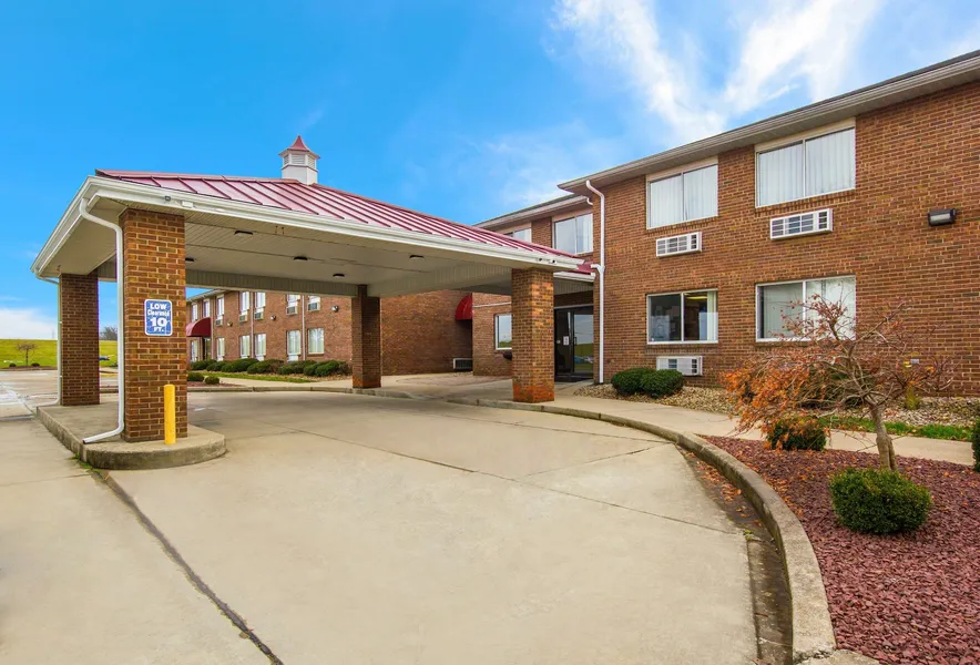 Red Roof Inn Lawrenceburg hotel detail image 6