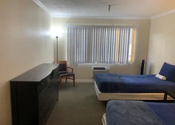 Charming Double Bed Hotel Style (A10) hotel thumbnail 2