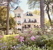 Maison Rose hotel detail image 4