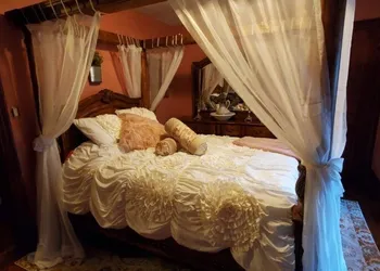 Trails End Bed and Breakfast hotel thumbnail 8