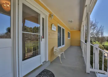 Purcellville Home hotel thumbnail 2