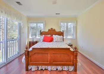 Purcellville Home hotel thumbnail 7