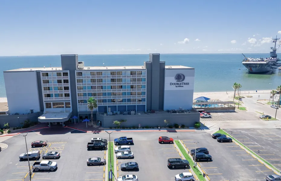 DoubleTree by Hilton Corpus Christi Beachfront hotel detail image 2