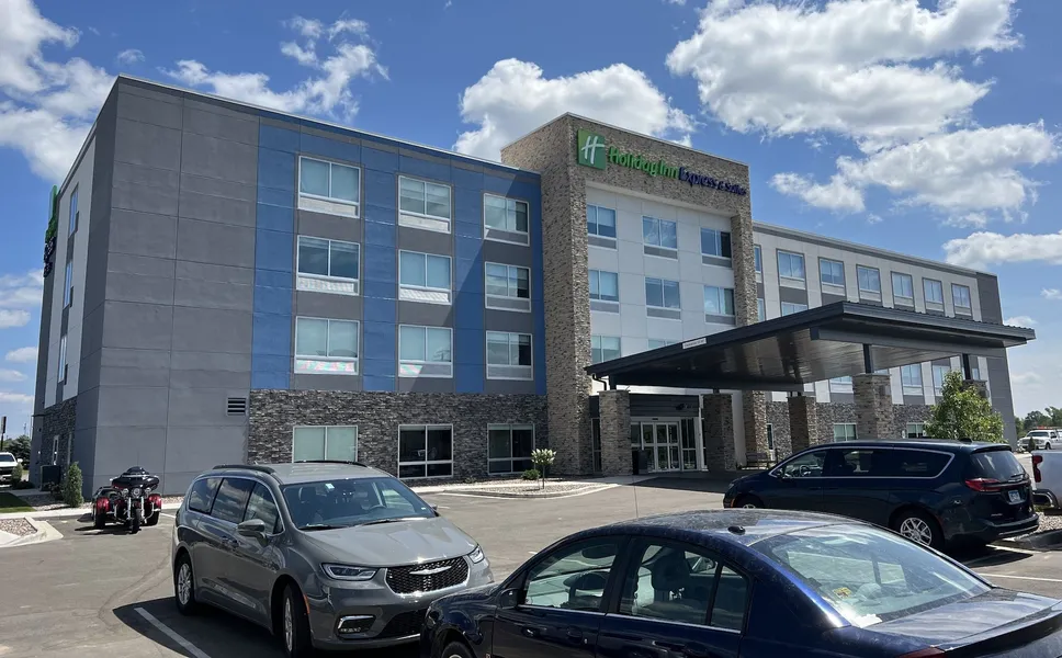 Holiday Inn Express and Suites Tomah by IHG hotel detail image 2