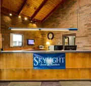 SkyLight Inn Cleveland - Willoughby hotel detail image 3