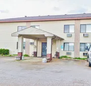 OYO Hotel Pipestone MN, Canterbury Park hotel detail image 7