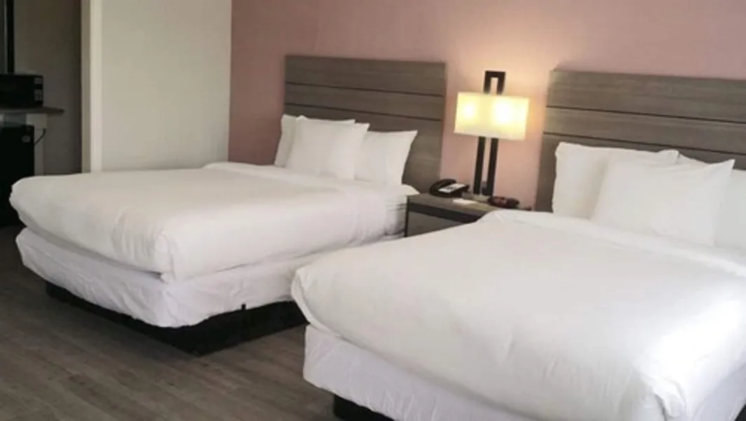 Econo Lodge Inn & Suites Abilene East District hotel detail image 6