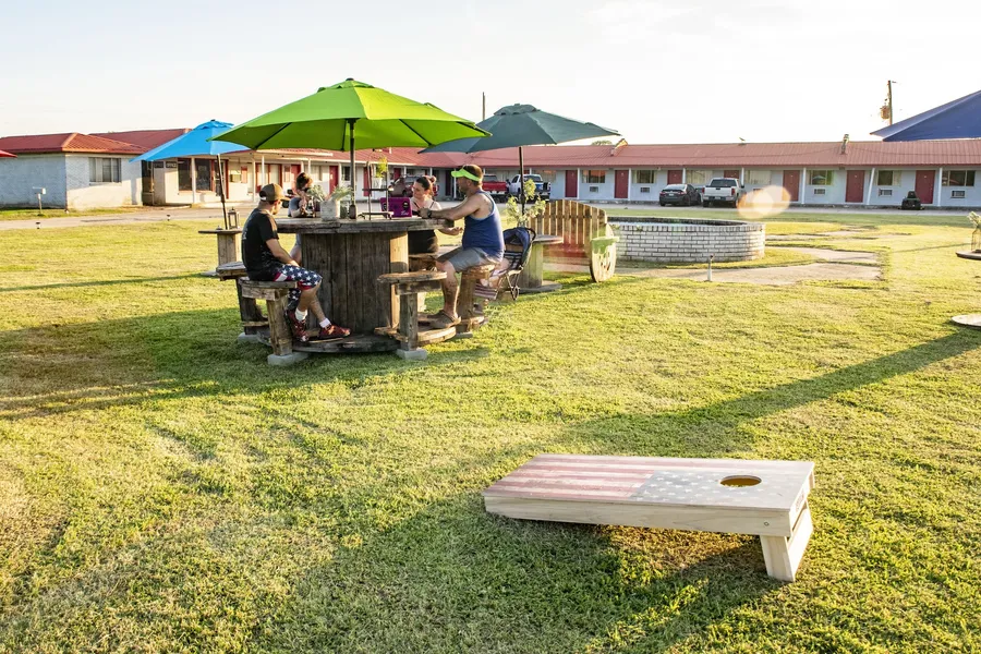 American Inn hotel detail image 2