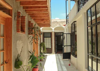 Hotel de la Capilla hotel thumbnail 2