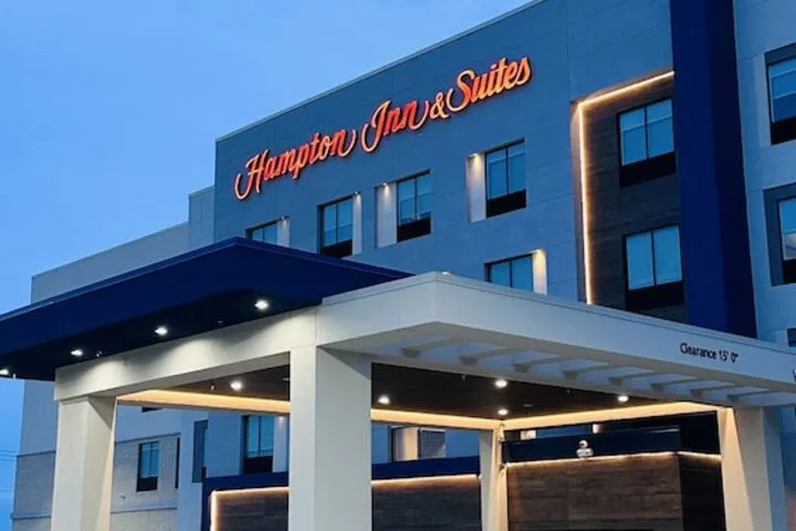 Hampton Inn & Suites Weatherford hotel detail image 2