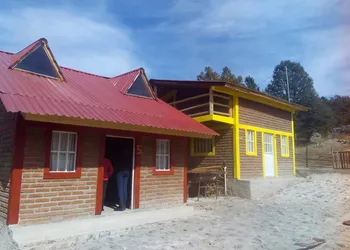 Cabañas Darely hotel thumbnail 2