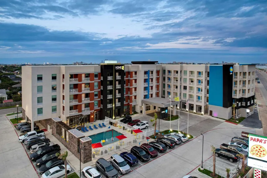TRU BY Hilton Galveston hotel detail image 6