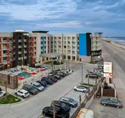 TRU BY Hilton Galveston hotel detail image 7