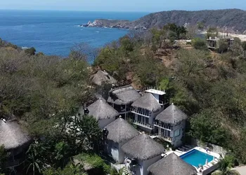 Cabañas Sicarú hotel thumbnail 6