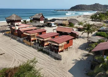 Cabañas Alta Mar hotel thumbnail 2