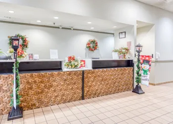 OYO Townhouse Owensboro West hotel thumbnail 7