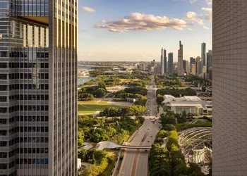 Fairmont Chicago at Millennium Park Gold Experience hotel thumbnail 4