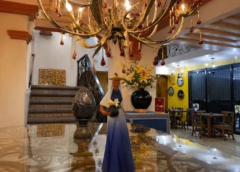 Hotel Doña Alicia hotel thumbnail 3