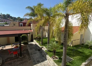 Mesón Santa Rosa hotel thumbnail 2