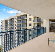 Brighton Tower 1909 3br 3ba Oceanfront 3 Bedroom Condo by RedAwning hotel detail image 5