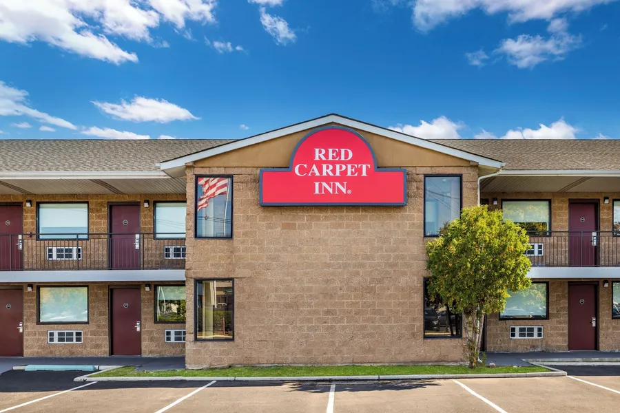 Red Carpet Inn Edison hotel detail image 2
