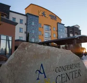 La Quinta Inn & Suites by Wyndham Lubbock Southwest hotel detail image 4