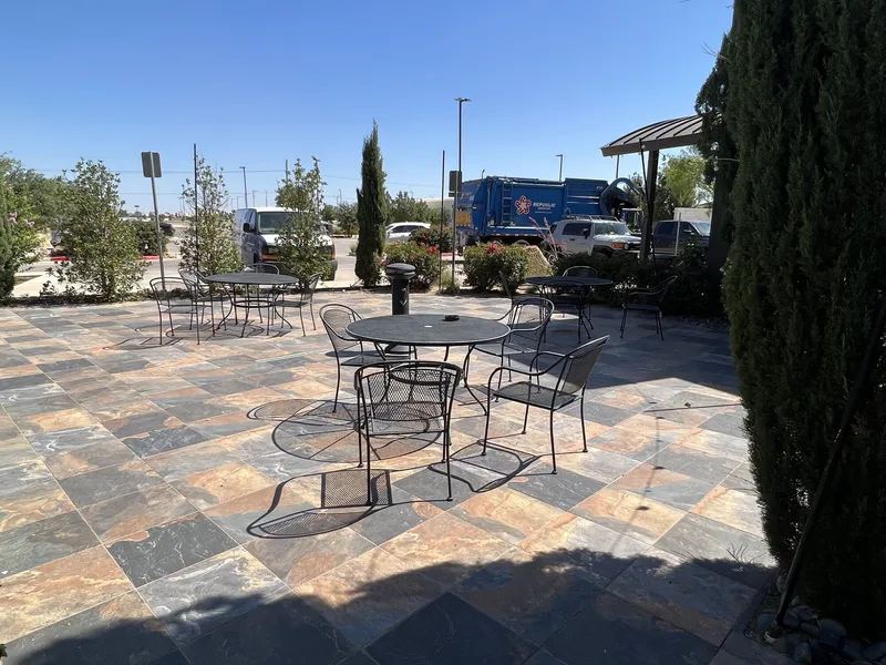 La Quinta Inn & Suites by Wyndham Lubbock Southwest hotel detail image 6