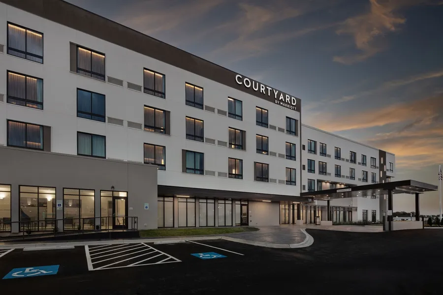 Courtyard by Marriott Conway hotel detail image 2