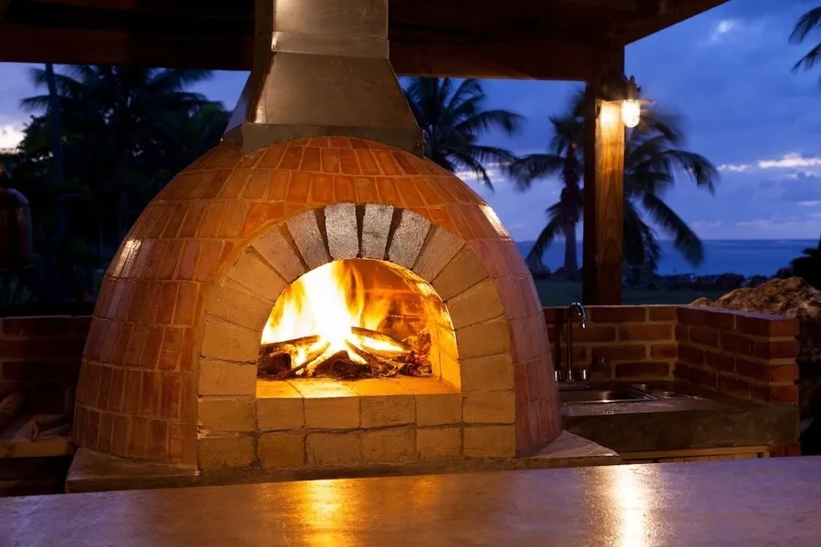 Villa Montana Beach Resort hotel detail image 6