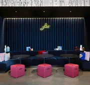 Aloft Kansas City Country Club Plaza hotel detail image 3