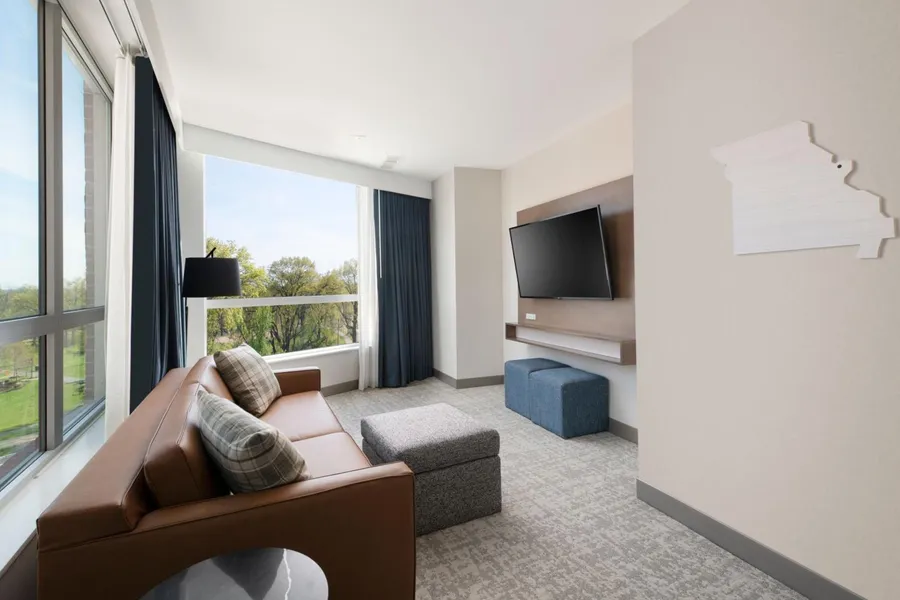Residence Inn By Marriott St. Louis Clayton hotel detail image 6