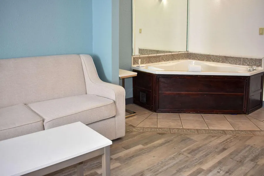 Clarion Pointe Vidalia - Lyons West hotel detail image 6