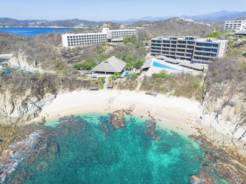 Coral Blue Huatulco All Inclusive hotel detail image 6
