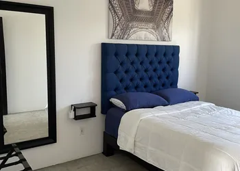 Las Palmas Hotel hotel thumbnail 7
