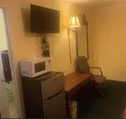 Economy INN poteau hotel detail image 4
