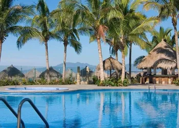CONDOMINIO GRAND MARINA by TRVL2HM hotel thumbnail 8