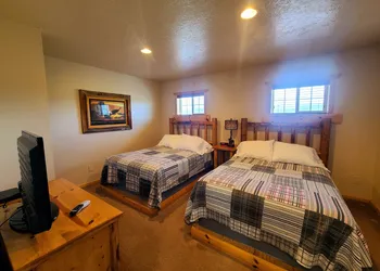Flaming Gorge Hideout hotel thumbnail 3