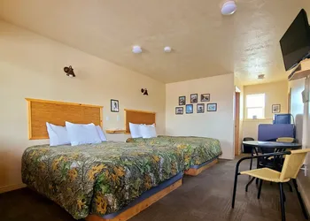 Flaming Gorge Hideout hotel thumbnail 6
