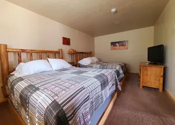 Flaming Gorge Hideout hotel thumbnail 8