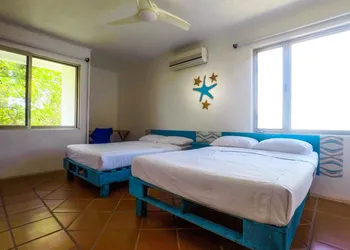Punta Me Beach Suites hotel thumbnail 7
