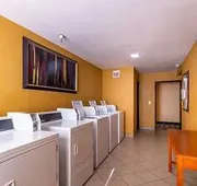 Sun Valley Suites hotel detail image 3