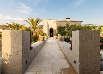 Viñedos Santa Catalina hotel thumbnail 5