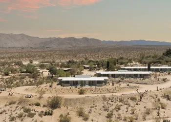 The Bungalows by Homestead Modern at The Joshua Tree Retreat Center hotel thumbnail 6