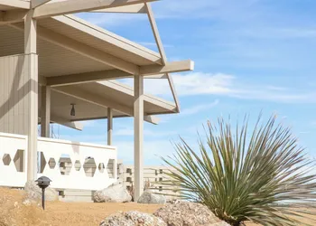 The Bungalows by Homestead Modern at The Joshua Tree Retreat Center hotel thumbnail 8