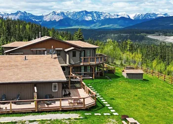 RockyMountainView BnB hotel thumbnail 5
